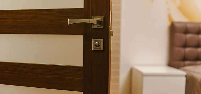 Door Lever Troubleshooting in Las Flores, CA