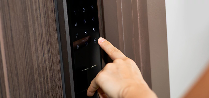 Smart Electric Locks Replacement Services in Las Flores, CA