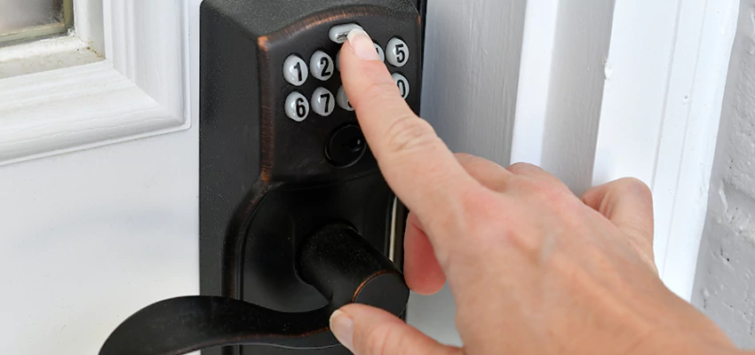 High-security Code Lock Ideas in Las Flores, California