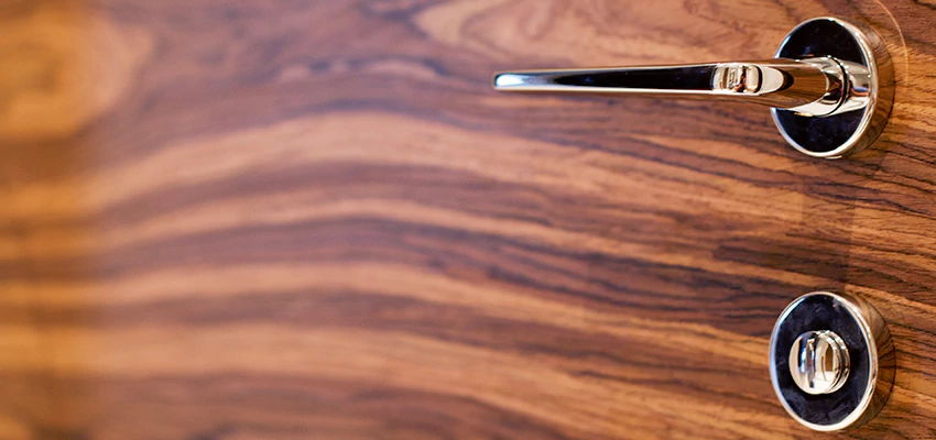 On Demand Locksmith For Key Fobs Repair in Las Flores, California