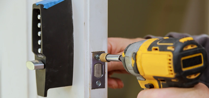 Eviction Locksmith For Key Duplication in Las Flores, California